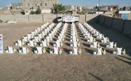 هيئة الإغاثة الإنسانية (IHH) توزّع مساعدات غذائية لـ172 أسرة نازحة في مأرب