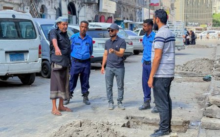 مدير صيرة يطّلع على مشروع تأهيل الشوارع الداخلية والفرعية بالمديرية