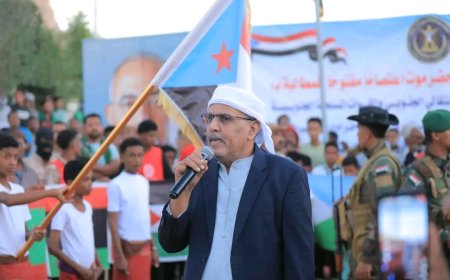 الكثيري من ساحة الاعتصام بسيئون يؤكد قرب إعلان دولة الجنوب العربي ويبارك موقف السلطة المحلية بحضرموت