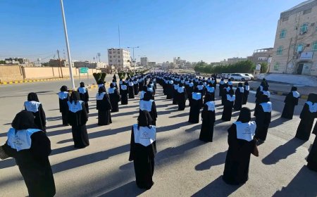 وزير الأوقاف والإرشاد يعلن تبرعه بعشر تأشيرات عمرة للأوائل في حفل تخريج 1301 من حفظة القرآن الكريم بمأرب