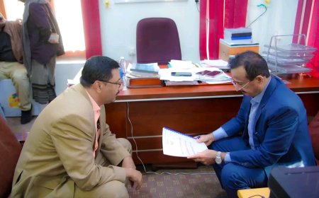 المحافظ بن الوزير يطّلع على التقرير السنوي لمحاضر إتلاف السلع الغذائية لعام 2025 ويشيد بجهود حماية المستهلك