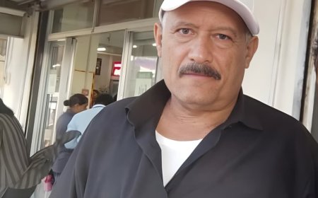 مديرُ عام مديرية يافع رصُد يُعزّي في وفاة الشخصية الاجتماعية والعسكرية محمد ثابت الحجيلي بن معمر