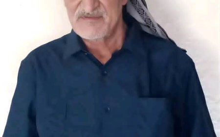 مدير التربية بيافع سرار يعزي بوفاة المعلم علي زين السُنيدي