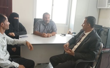 رئيس انتقالي المسيمير يسلم التقارير والإنجازات للإدارة التنظيمية بمحافظة لحج