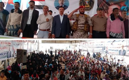 تواصل الزخم الجماهيري في مخيم الاعتصام السلمي بمديرية زنجبار