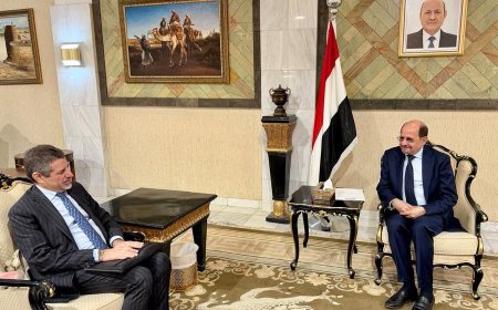السفير الأمريكي يؤكد لوزير الخارجية اليمني أهمية الحفاظ على الأمن ومواجهة التهديد الحوثي