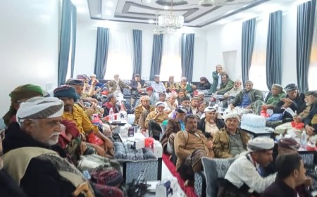 لقاء قبلي حاشد في يافع - سرار لمواكبة التطورات الجنوبية والاستعداد لأي طارئ