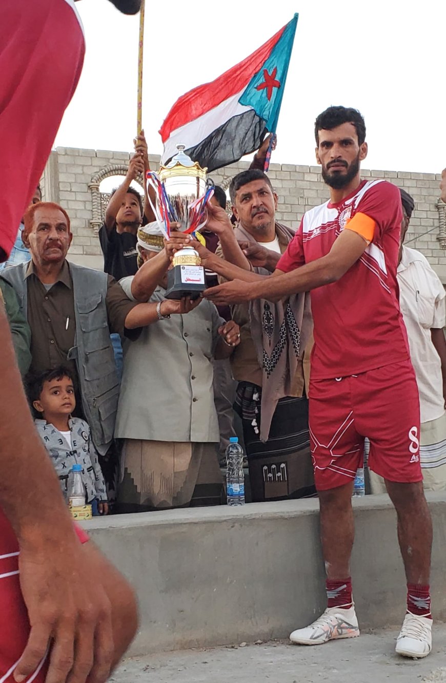 نادي عزان يتوّج بطلاً لفعالية الذكرى الـ58 ليوم الاستقلال في ميفعة