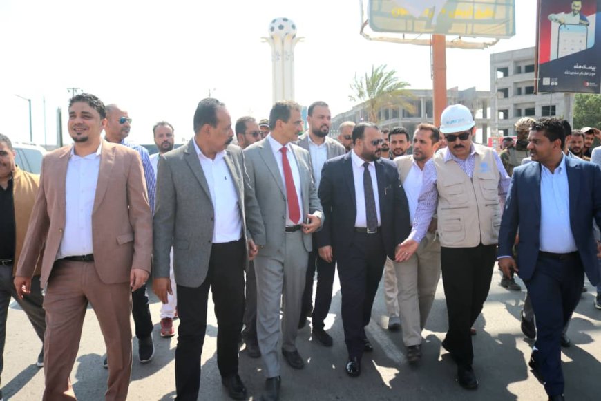 بمشاركة رئيس صندوق صيانة الطرق.. افتتاح مشاريع خدمية كبرى في الشيخ عثمان بالعاصمة عدن