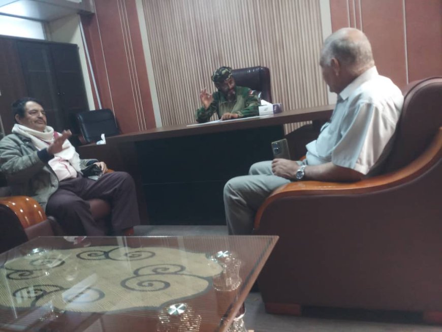 العميد المرفدي يناقش مع العميد المنصوري وكيل الأمن والدفاع لمحافظة عدن الأوضاع الأمنية بالمحافظة