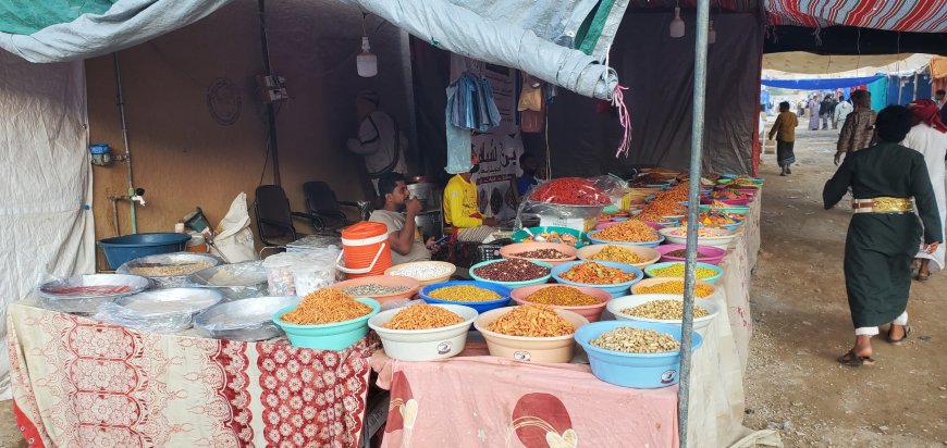 إفتتاح السوق التجاري و معرض الصور الفوتوغرافية بمهرجان زيارة الهدار بالقطن