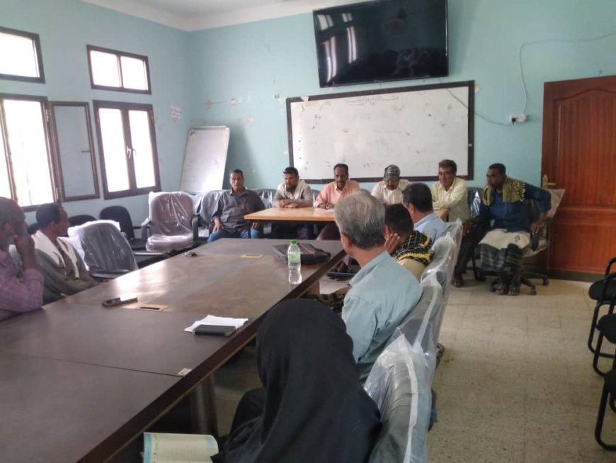مكتب تربية خنفر يعقد اجتماعاً لمديري مدارس دائرتي جعار والحصن استعداداً للاختبارات
