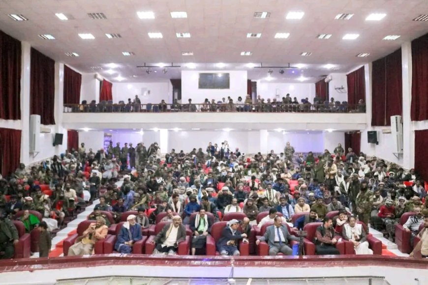 شبوة تحتفي بالنصر المؤزّر وتجدّد التفافها حول قيادة المحافظة وجهود ترسيخ الأمن والاستقرار