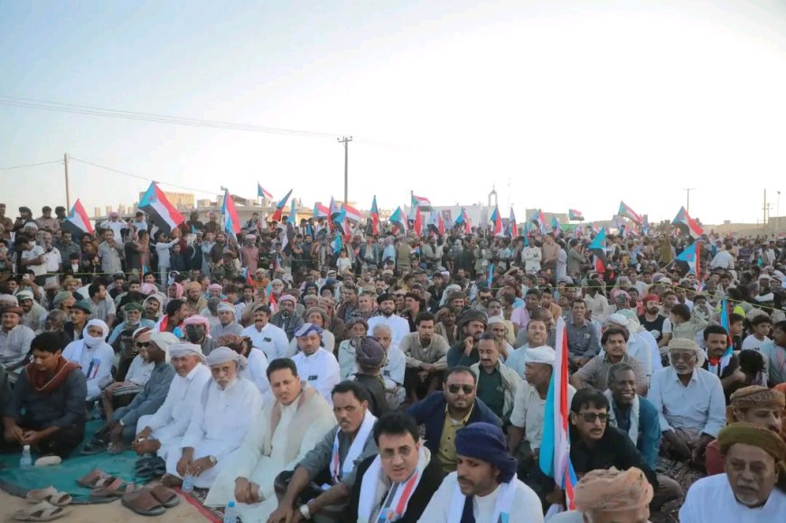 المهرة تشهد فعالية جماهيرية حاشدة في الذكرى الـ58 للاستقلال الوطني والانتصارات الجنوبية