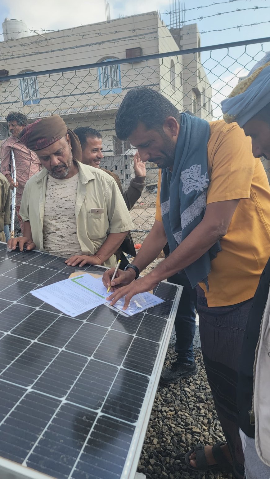 المغربي يتسلم مشروع تأهيل وتركيب منظومة الطاقة وخط الضخ وخزان المياه بمديرية الملاح