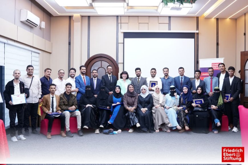 عدن.. اختتام برنامج "مهارات الخطابة والخطاب السياسي للشباب القيادي" بمشاركة واسعة وحضور رسمي