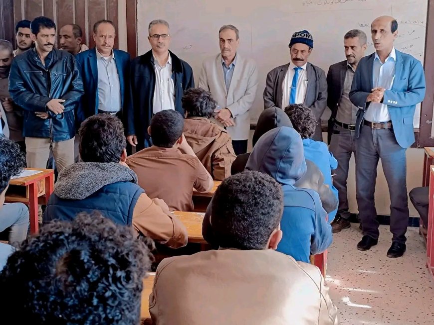 شبوة.. الأمين العام يدشّن اختبارات الفصل الدراسي الأول للعام ويؤكد استمرار دعم العملية التعليمية وتطوير بنيتها التحتية