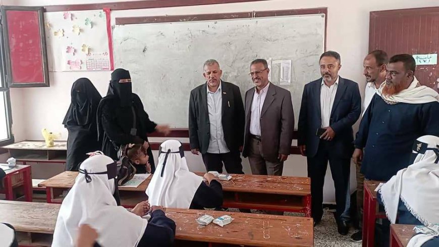 الجعري والحييد يدشّنان امتحانات الثانوية العامة للفصل الأول بالمحافظة