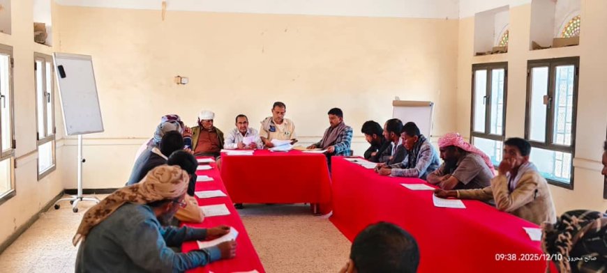 تدشين تدريب اللجان المجتمعية في مديرية جيشان ضمن مشروع المساعدات الغذائية