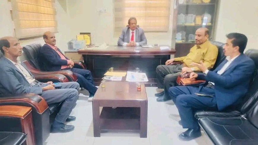 الوكيل الخليفي يشدد على ضرورة افتتاح مقرات دائمة للمنظمات الدولية والمانحة في محافظة شبوة