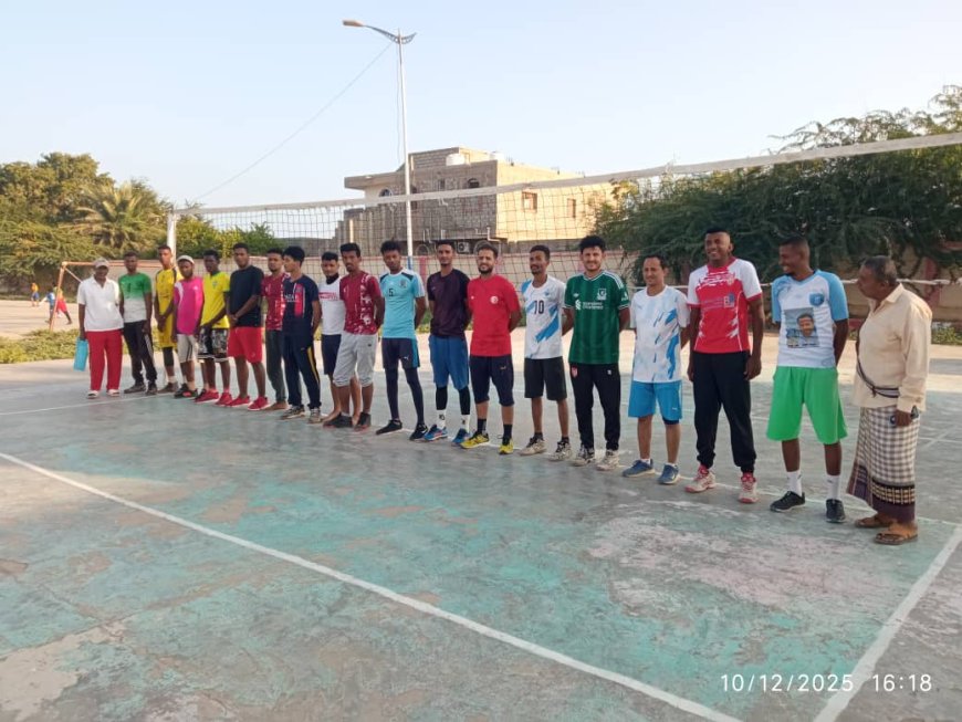 منتخب أبين للكرة الطائرة يدشن تحضيراته لبطولة المحافظات في عتق