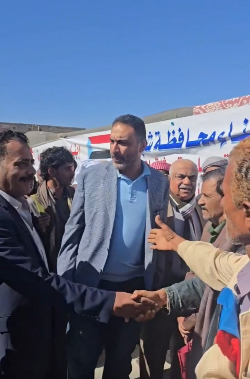 الجفري والشكلية يستقبلان وفود أبناء شبوة إلى مخيم الاعتصام