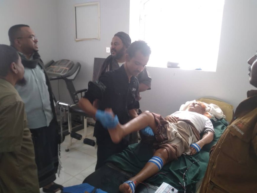 الدكتور مجدي لجلد يشيد بدور جمعية تأهيل المعاقين في شبوة ويتفقد أقسام الجمعية