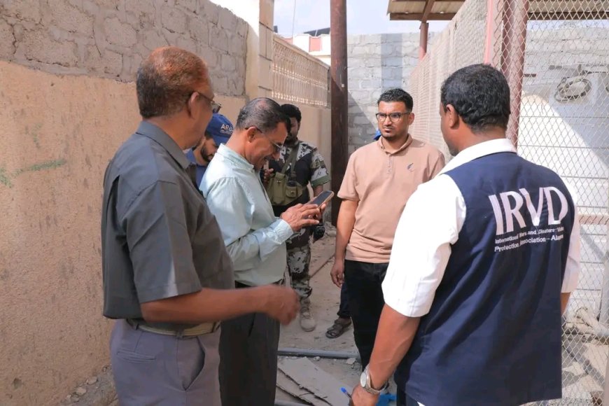 الوكيل قويزان يناقش مشروع الطاقة الشمسية لمركز الغسيل الكلوي بالغيضة