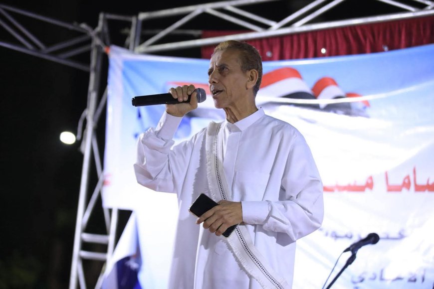 في مخيم الإعتصام المفتوح.. الدكتور الشاطري يرؤي أهم محطات نضال القضية ويثني على القوات المسلحة الجنوبية