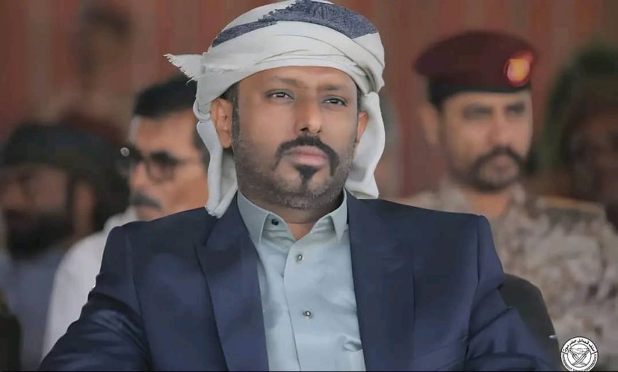 الشيخ بن حبريش يُجري اتصالات هاتفية بجرحى معركة الكرامة ويُشيد ببطولاتهم في الدفاع عن حضرموت