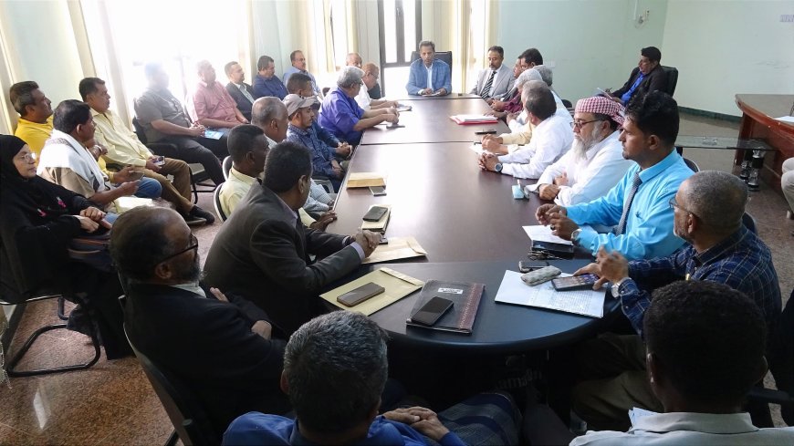 المكتب التنفيذي بمحافظة أبين يعقد اجتماعه الاستثنائي برئاسة المحافظ 