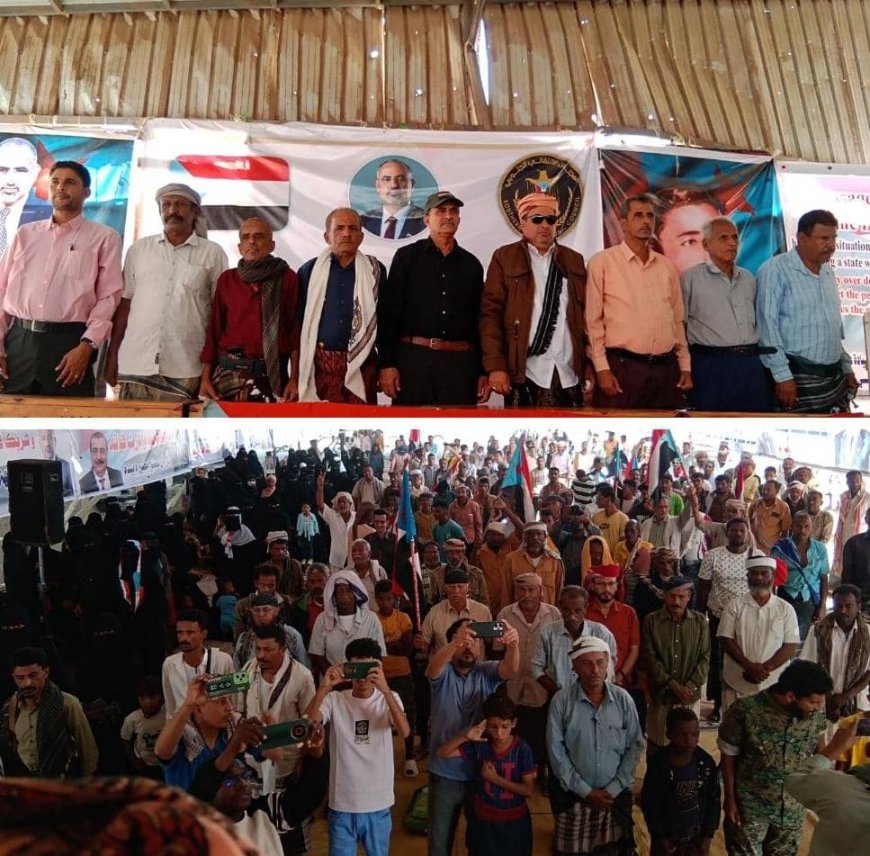 مخيم اعتصام أبناء أبين يواصل فعالياته اليومية تأكيداً على مطلب استعادة الدولة الجنوبية