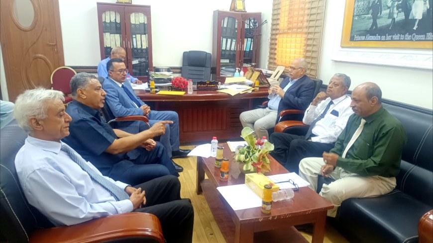 إجتماع مجلس إدارة هيئة مستشفى الجمهوريةبعدن يقر عدد من الإجراءات الهادفة تطوير وتحسين جودة الخدمات الطبية 