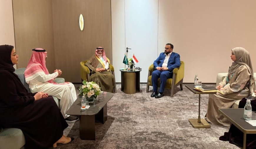 البرنامج السعودي لتنمية وإعمار اليمن يبحث تعزيز التعاون مع وزارة الأشغال العامة في منتدى الإسكان العربي بقطر.