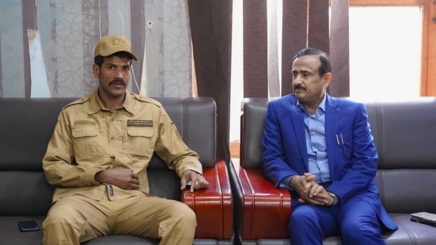 محافظ شبوة يلتقي أركان حرب اللواء الرابع مشاة والقائم بأعمال قائد اللواء العقيد "علاء يعقوب"