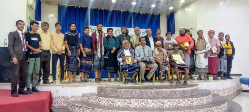 بمناسبة الذكرى الـ 58 للاستقلال المبادرة الوطنية للمحبة والسلام تحتفي بتكريم نخبة من رواد العمل النضالي بأبين