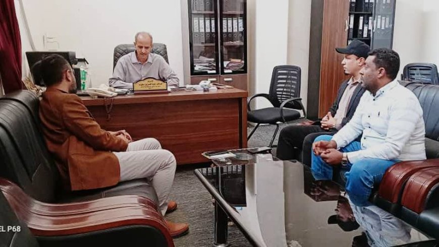 مدير عام مكتب الشؤون الاجتماعية والعمل بلحج يستقبل مؤسسة شباب أبين ويؤكد دعم المكتب لبرامجها القادمة