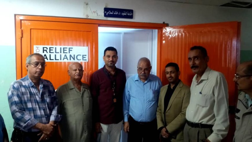 مدير عام مكتب الصحة يتفقد اللمسات الأخيرة لافتتاح قاعتي التدريب في مستشفى الأمراض النفسية والعصبية بعدن