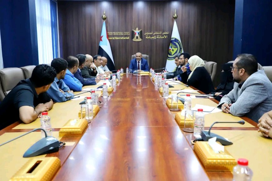 الهيئة السياسية تشيد بالحشد الشعبي في ساحات الاعتصام المفتوح بمحافظات الجنوب العربي