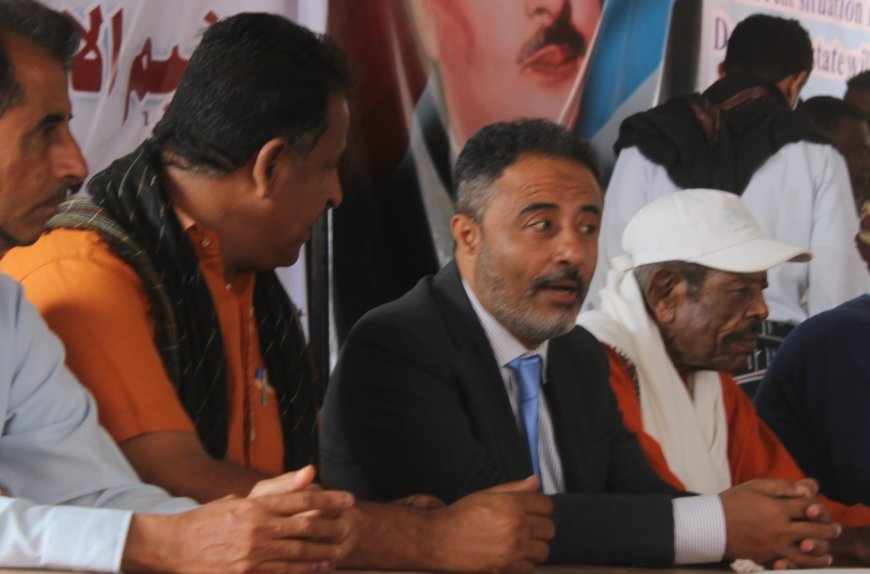 أبين: قيادي في المجلس الانتقالي الجنوبي يؤكد استمرار الاعتصام في مخيم الاعتصام المفتوح حتى إعلان استعادة الدولة الجنوبية