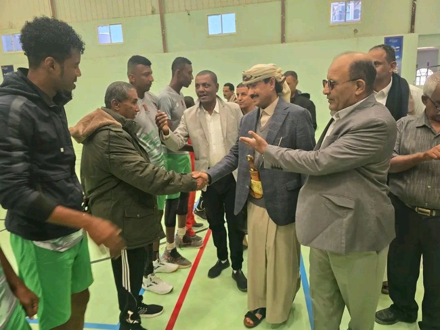 المحافظ بن الوزير يدشّن بطولة الفقيد أحمد الجبيلي لمنتخبات المحافظات للكرة الطائرة