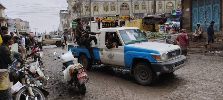 مدير أمن مديرية لودر: لن نسمح بأي زيادة غير قانونية في أسعار البترول