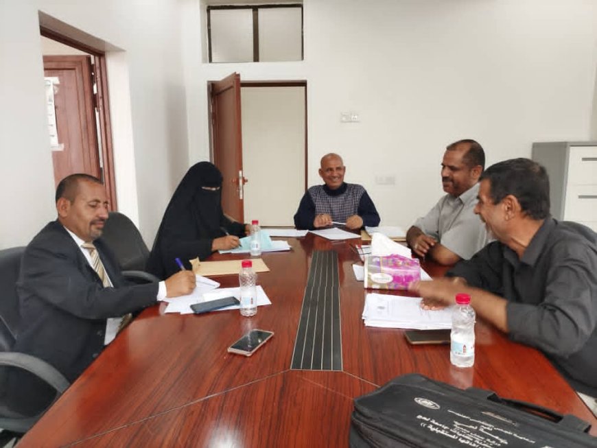 مجلس الدراسات العليا بجامعة لحج يعقد الدورة الخامسة لشهر نوفمبر / ديسمبر 2025م