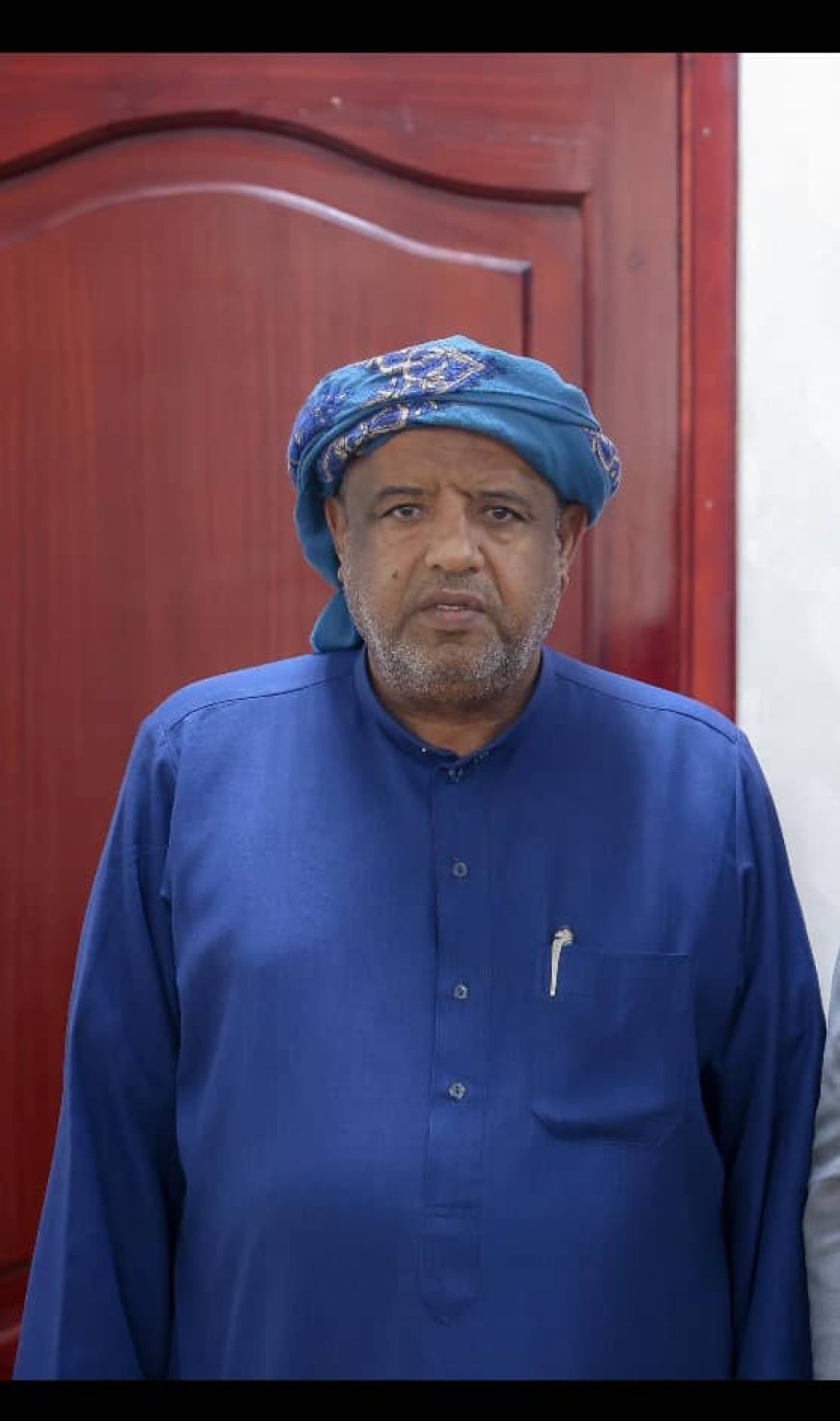 الشيخ سالم علي بن شحبل يعزّي في ضحايا انهيار منزل بمنطقة المخارم برخية ويوجّه بدعم مالي عاجل قدرة مليون ريال يمني