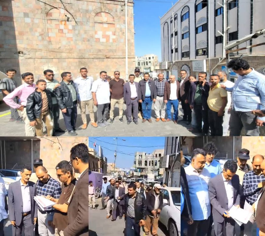 تعز.. تسليم موقع مشروع إعادة تأهيل شبكة الصرف الصحي بحي الجمهوري بتكلفة 55 ألف دولار