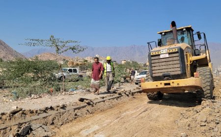 المدير العام لمديرية لودر يتفقد سير العمل لمؤسسة الناصر بلودر 