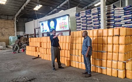 مكتب الصناعة والتجارة محافظة الضالع والغرفة التجارية تدشن العام الجديد بنزول ميداني على كبار التجار في المحافظة