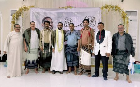 مدير إعلام محافظة أبين يهنئ المهندس محمود عوهج بمناسبة زواج نجله شارد