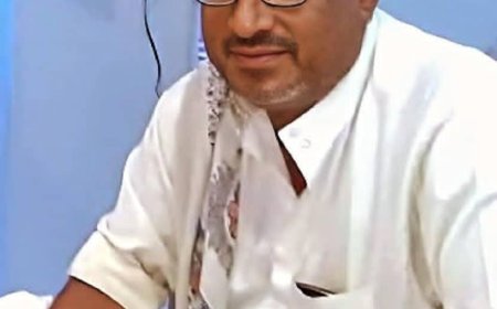 مدير عام تربية أبين يعزّي في وفاة مدير تربية أحور الأستاذ ناصر علي داحي 