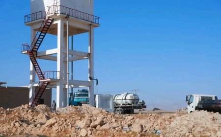 مشروع الخط الناقل لمياه ضواحي شرق مديرية الغيضة يدخل مراحله الأخيرة بنسبة إنجاز تجاوزت 88%